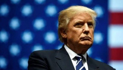 普京乘兴而归，专机还没回到本土，俄罗斯就出大乱子了，俄军工厂又被炸成废墟，140人伤亡