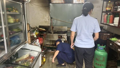 筑牢公共安全“防火墙” 建德钦堂乡开展餐饮店联合检查行动