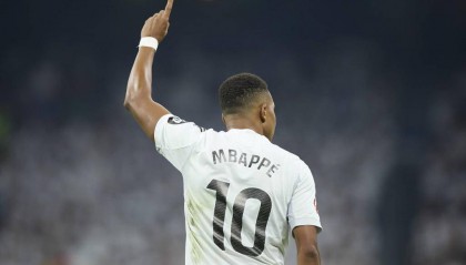 居勒尔的精彩表现：8次关键传球与93.8%传球成功率背后的故事