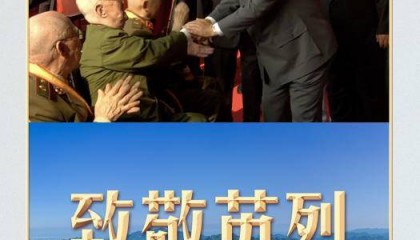 习言道｜登上天安门城楼，习近平这个动作令人动容