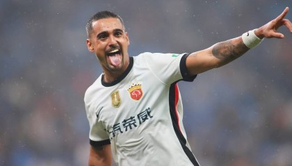 中超最佳阵容：莱昂纳多4场轰8球 深圳锋霸斩杀御林军