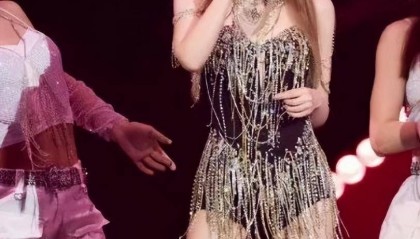 跳舞被评“老实人豁出去了”,张靓颖狂晒6张图力证“不老实”