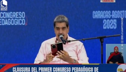 有人急了：马杜罗炫华为手机，美国还愣着干嘛