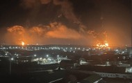 美国不给战斧拉倒,乌克兰搬出先进导弹,陆海空联合轰炸俄罗斯