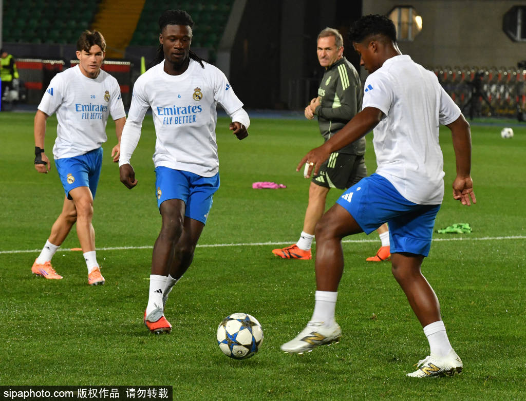 皇马备战!维尼修斯道歉破冰,姆巴佩贝林厄姆养精蓄锐迎战瓦伦西亚