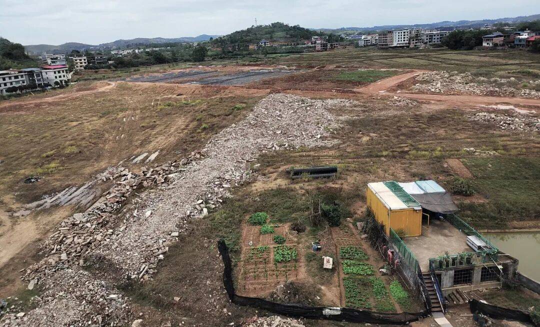 “百亿级”产业园，泡沫破了